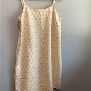 Yellow Abercrombie and Fitch dress size small.